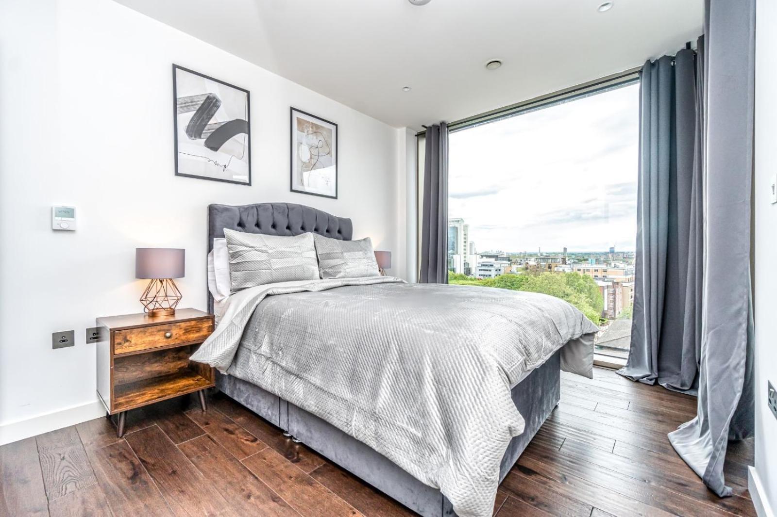 Luxury 2 Bedroom Apartment In Tower Hill Londres Exterior foto